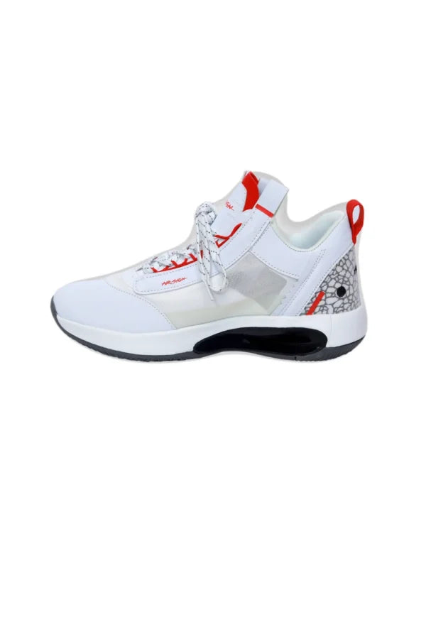 Air UnderPass Sports Running Shoes Main image